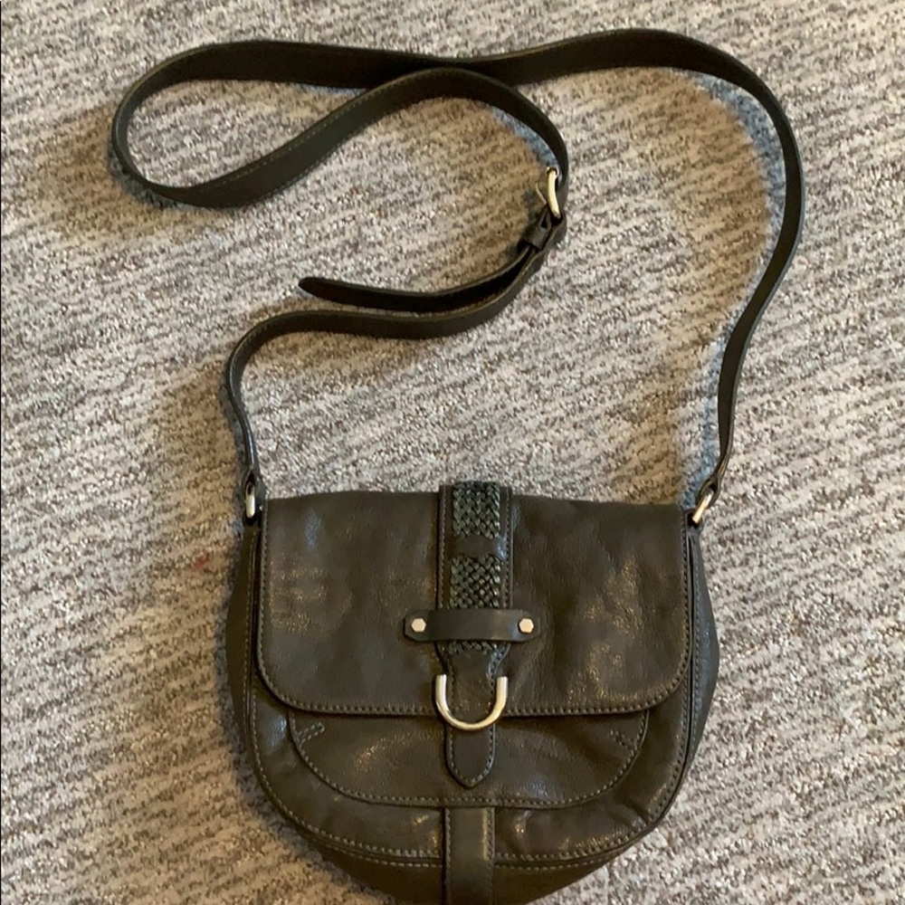 Fantastic green adjustable crossbody.